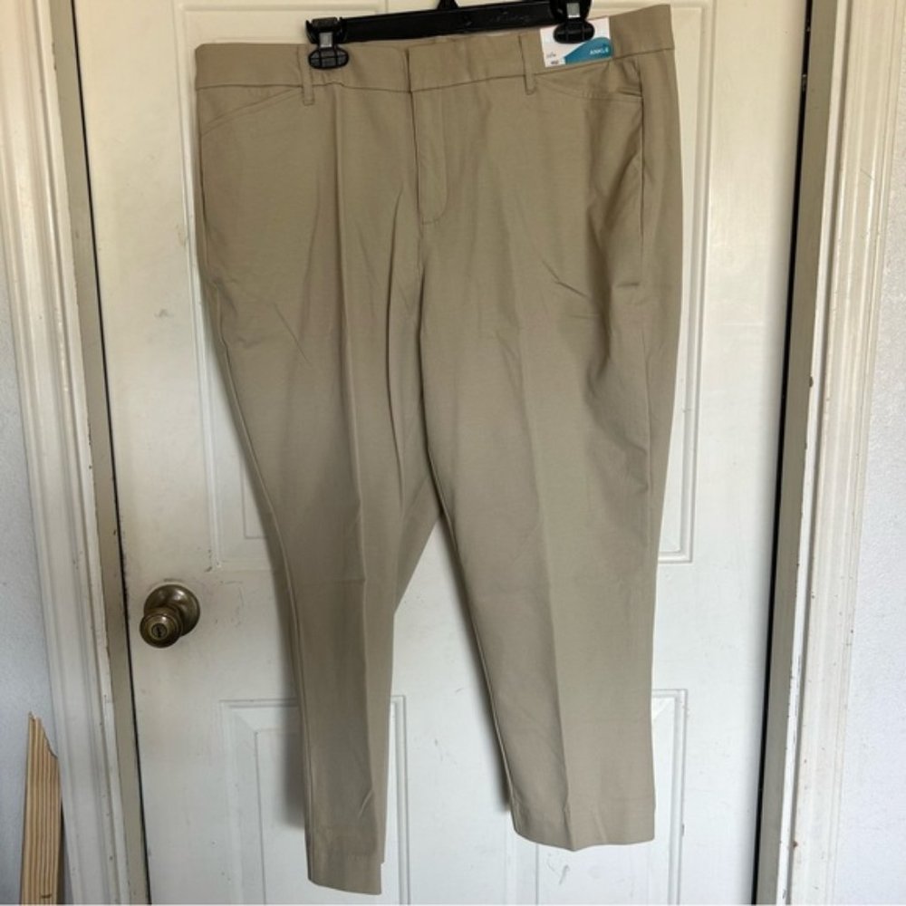 Boutique Tan Pants Size 22